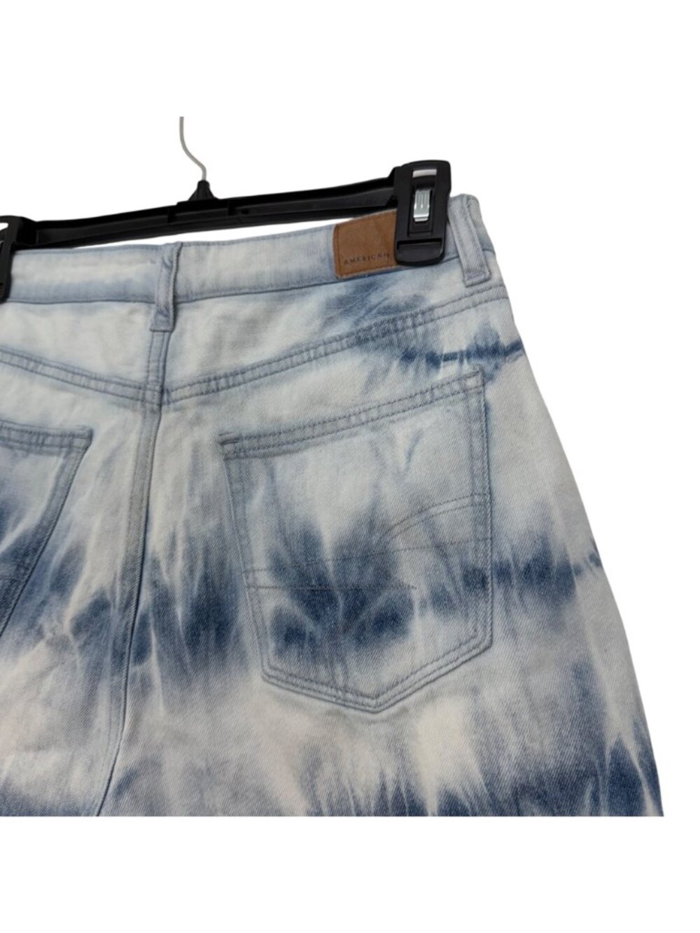 American Eagle Womens Highest Rise Tie-Dye Mom Shorts Size 2  Distressed Raw Hem - Picture 11 of 14